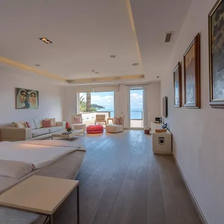 ホテル Casa Dell'arte Of Arts & Leisure トルバ