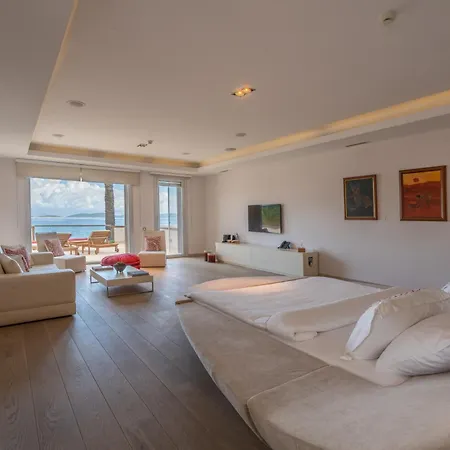 Casa Dell'arte Of Arts & Leisure ホテル トルバ