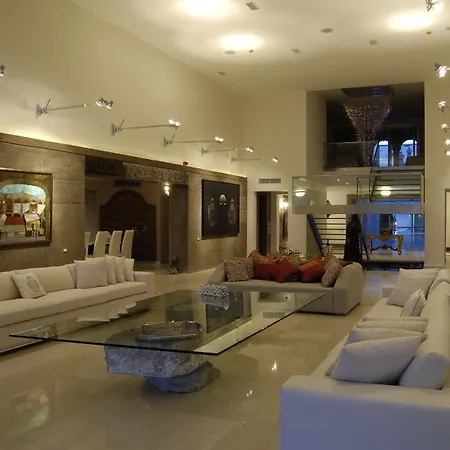 Casa Dell'arte Of Arts & Leisure トルバ
