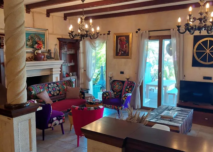 Casa Dell'arte Of Arts & Leisure Hotel Torba