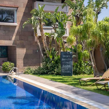 Casa Dell'arte Of Arts & Leisure Hotel 5*